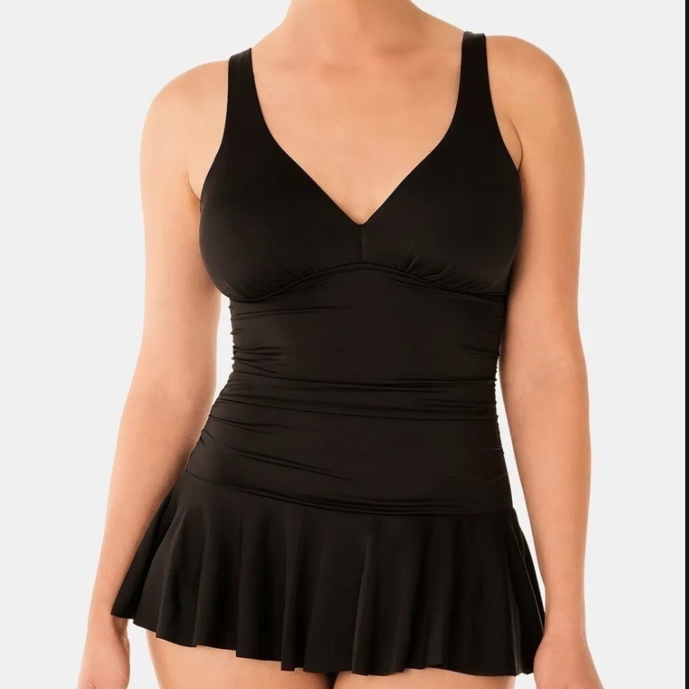 Swim Solutions Black Skater Ruched Control Ruffle Skirted Swimdress Swimsuit